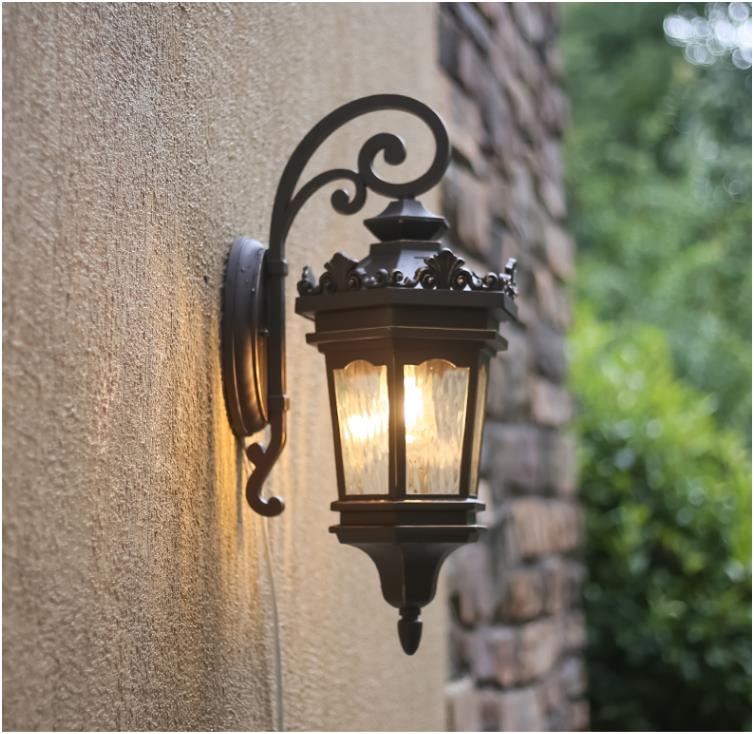 Mount Sconce Black Metal Outdoor Classical Wall Light Fixtures b’Ħġieġ ċar